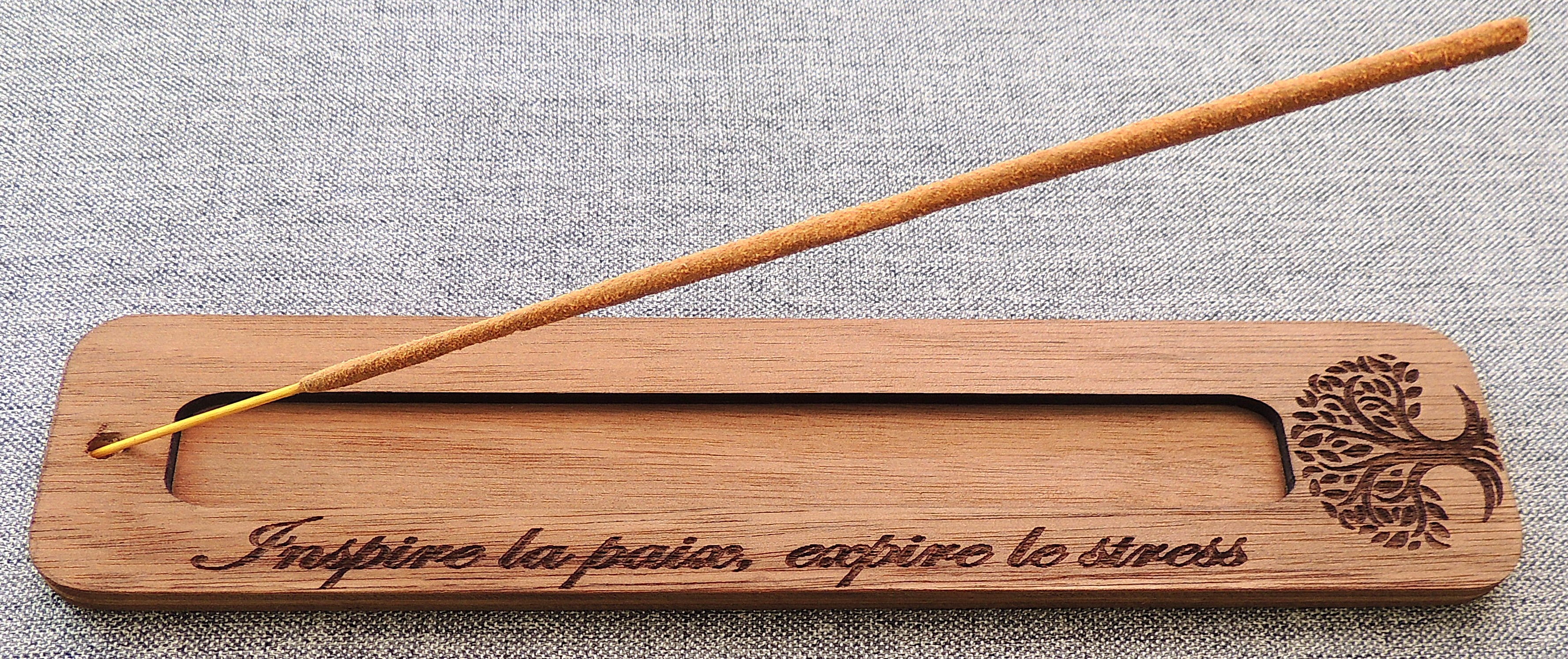 Support à encens en bois inspire la paix expire le stress à personnaliser