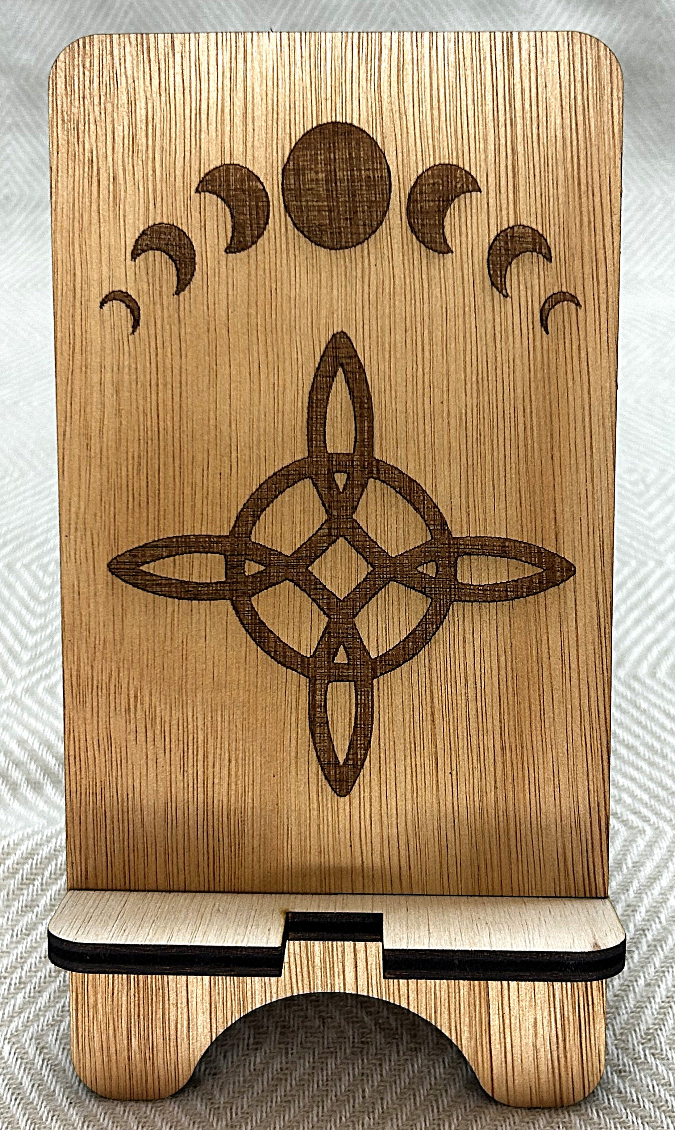 Support de téléphone en bois design mystique et ésotérique au choix à personnaliser