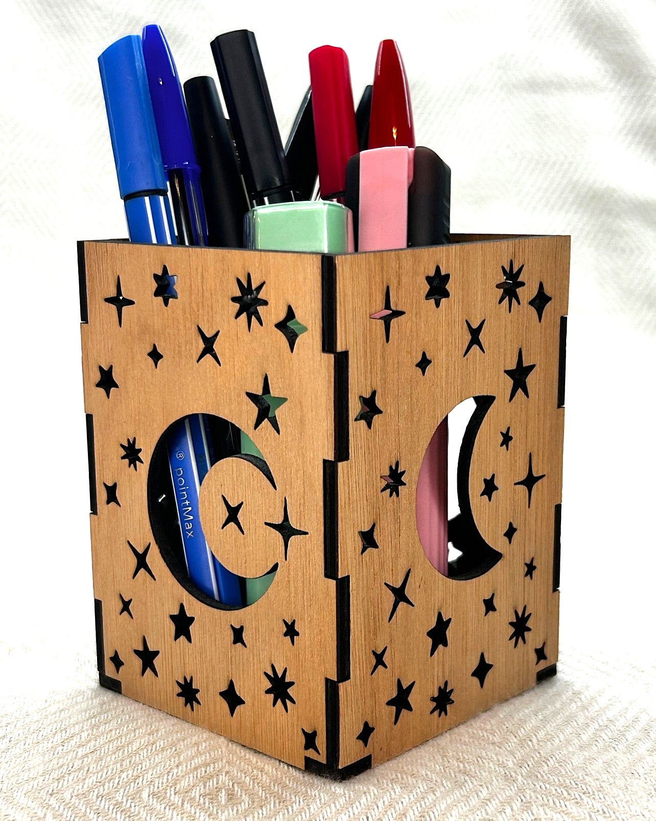 Pot à crayons en bois design naturel et bien être au choix à personnaliser